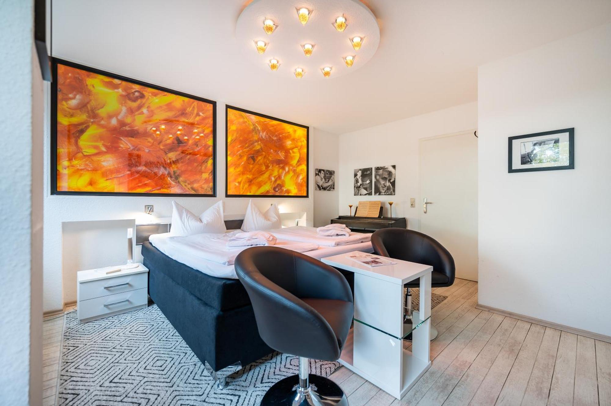Oma'S Kueche & Quartier Hotel Остзебад Бинц Екстериор снимка